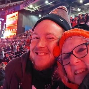 Meet your Posher, Sari